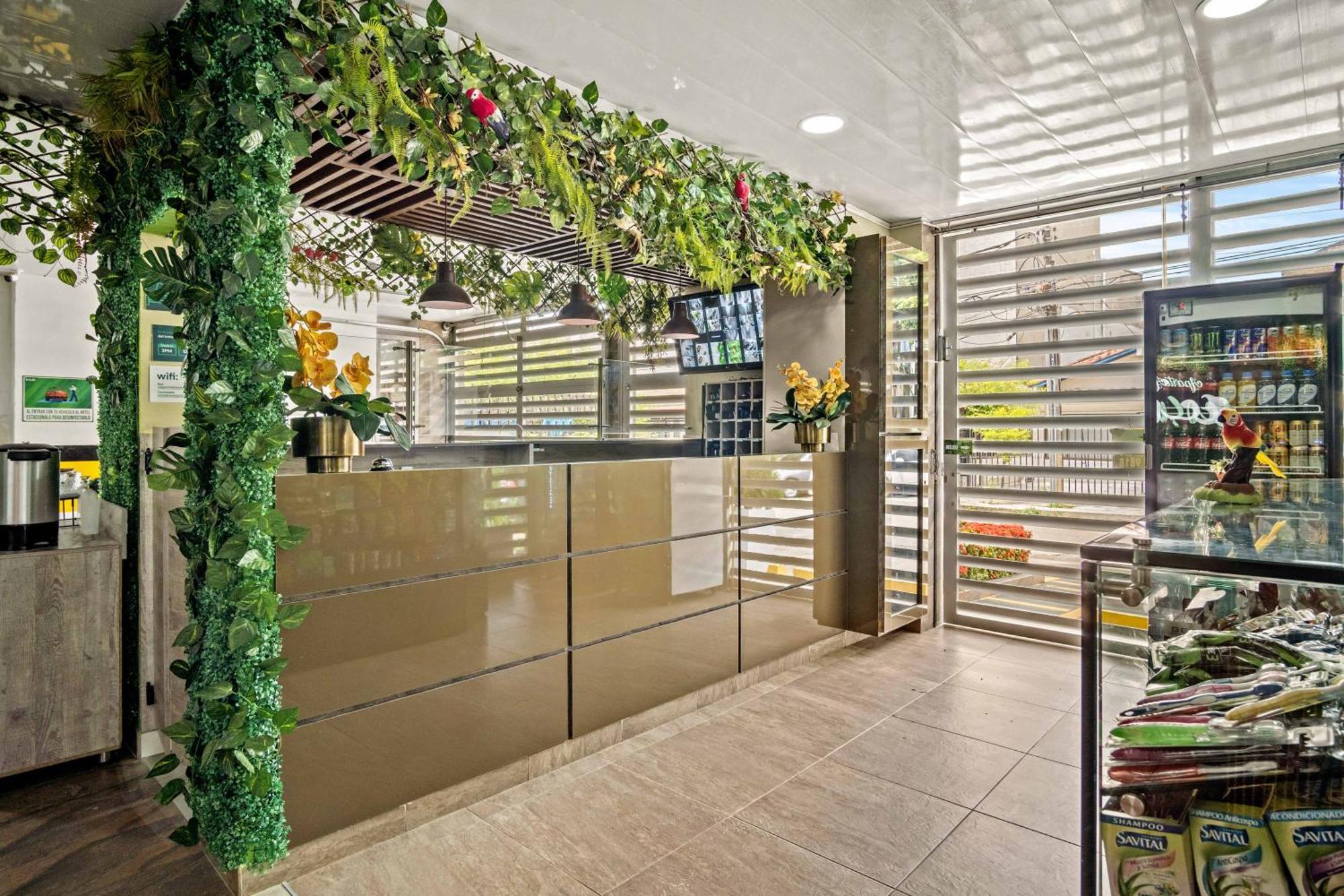 Hotel Eco Suite Cali Exterior photo